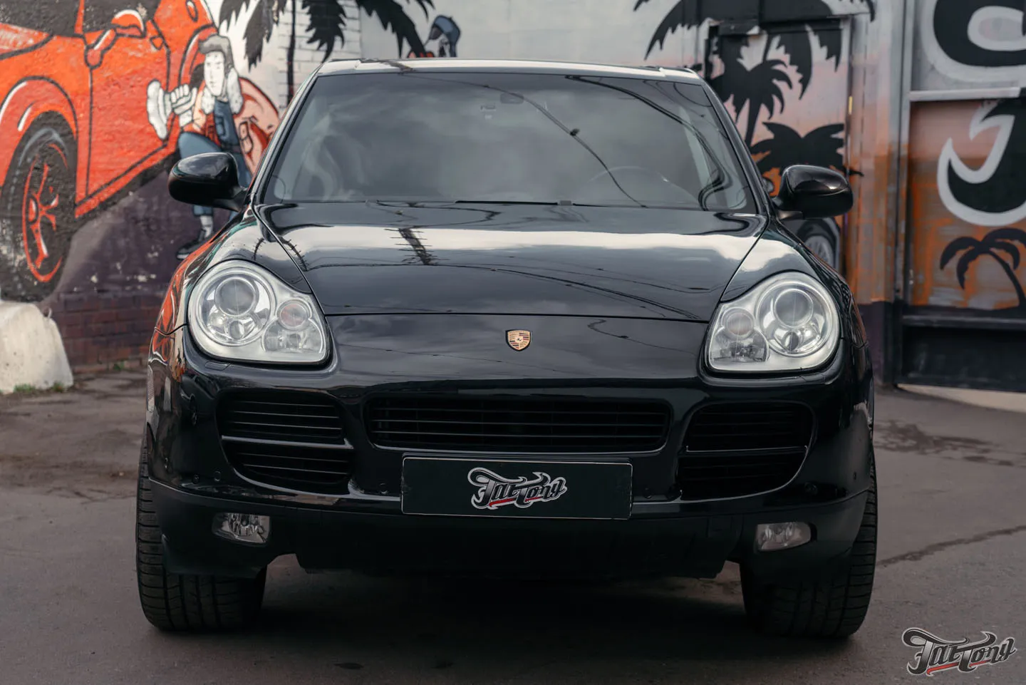Обширный кузовной ремонт Porsche Cayenne 2003 года!